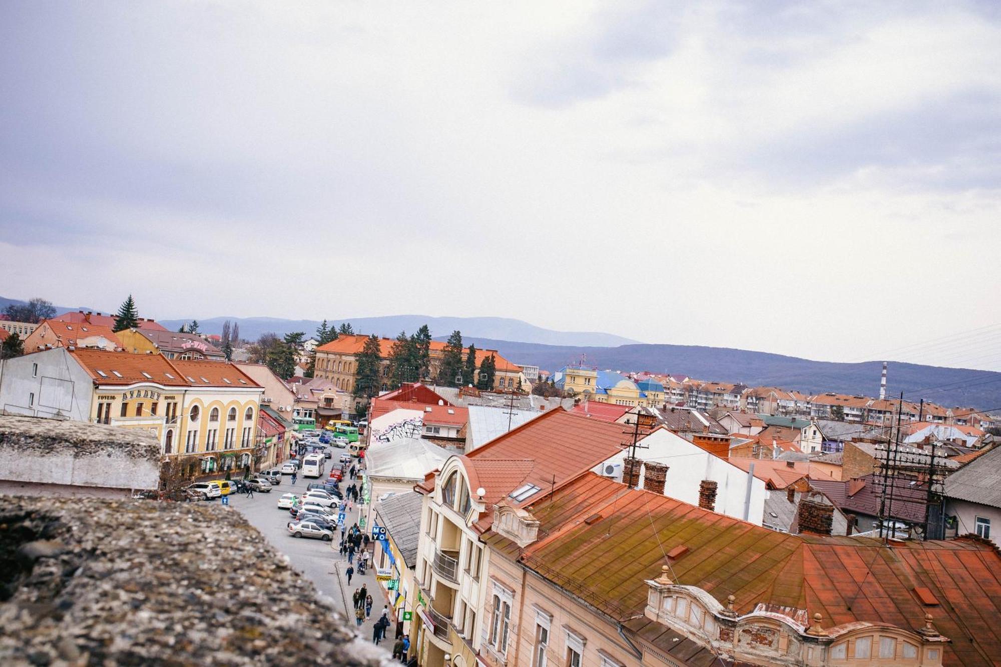 Apartamento Historical center Úzhgorod Exterior foto